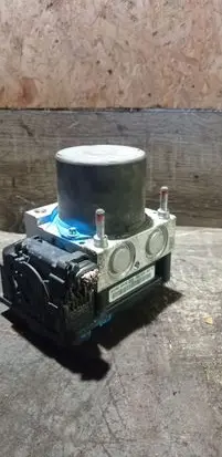 Toyota Auris 150 ABS Pump 0265800527