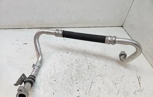 Renault Captur Air conditioning (A/C) pipe/hose 924803929R