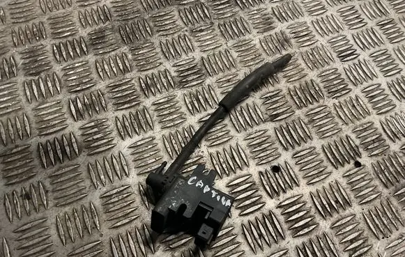 Chevrolet Captiva Vacuum valve 