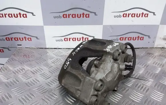 Mercedes-Benz C W204 Front brake caliper