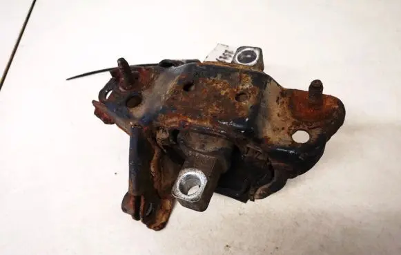 Seat Ibiza III (6L) Engine mount bracket