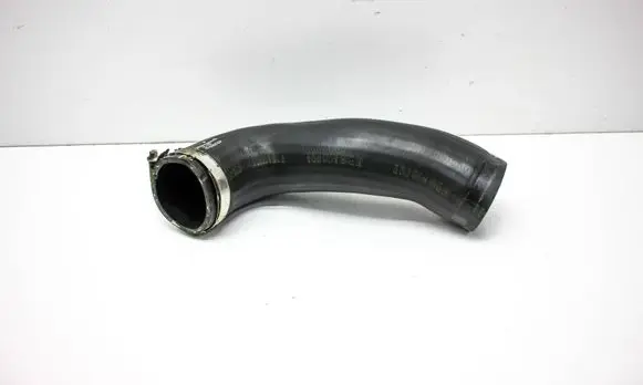 Intercooler hose/pipe