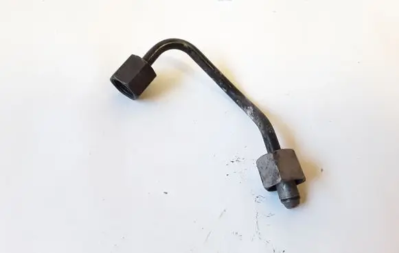 Mercedes-Benz CLS C219 Fuel injector supply line/pipe 090605R1