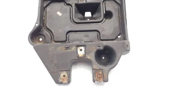Battery tray