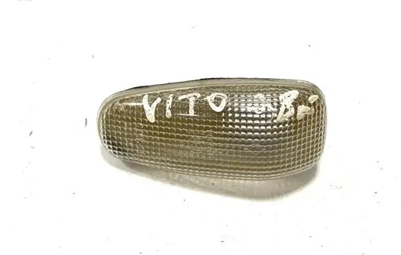 Mercedes-Benz Vito Viano W638 Front fender indicator light 183575B