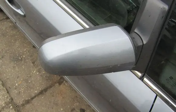 Opel Zafira B Manual wing mirror 