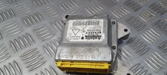 Renault Laguna II Airbag control unit/module 8200142183A 550758700