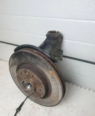 Nissan Qashqai Front wheel hub