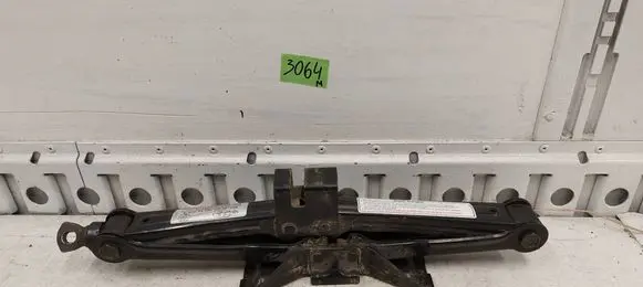 Hyundai Santa Fe Lift Jack 