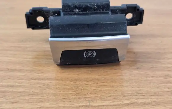Peugeot 308 Hand parking brake switch 96785851 032142601