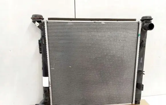Hyundai Tucson TL Coolant radiator