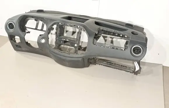 Mercedes-Benz Vito Viano W447 Dashboard A4476890147 4478600002
