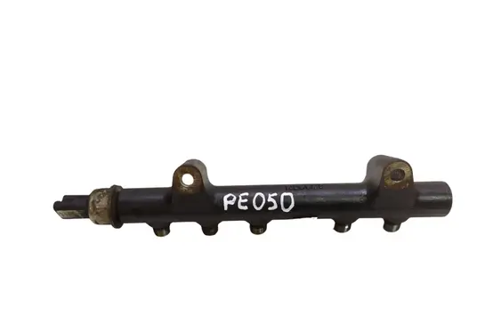 Peugeot 5008 Fuel main line pipe 968475308002 94675G01 9664111780