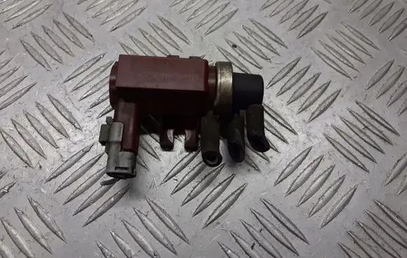 Mazda 3 I Turbo solenoid valve 9652570180