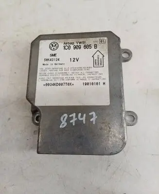 Volkswagen PASSAT B5.5 Airbag control unit/module 1C0909605B 5WK43124 19010101H