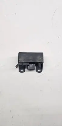 Mercedes-Benz Vito Viano W638 Glow plug pre-heat relay 0255452832 PA6GF30