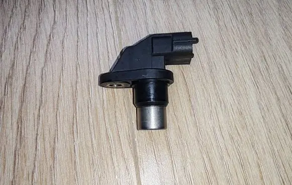 Honda Accord Camshaft position sensor 0281002406