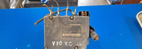 Volvo XC70 ABS Pump 8619540