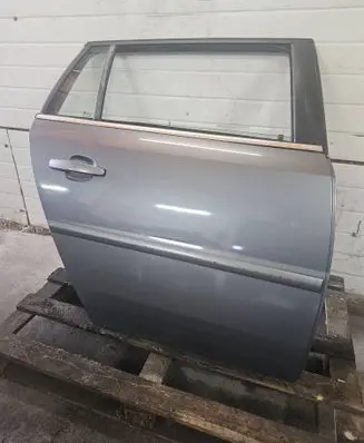 Rear door