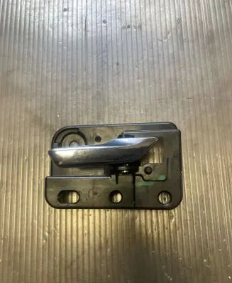 Dodge Journey Front door interior handle 96209910 16488