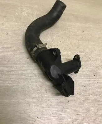 Peugeot 3008 I Engine coolant pipe/hose 9684589080