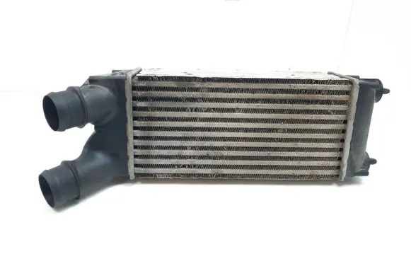 Peugeot Partner Intercooler radiator 9682434580
