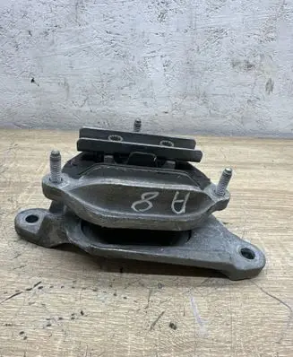 Audi A8 S8 D4 4H Gearbox mount 8K0399151
