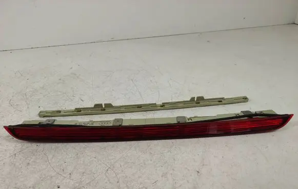 Audi A4 S4 B8 8K Third/center stoplight 8K9945097