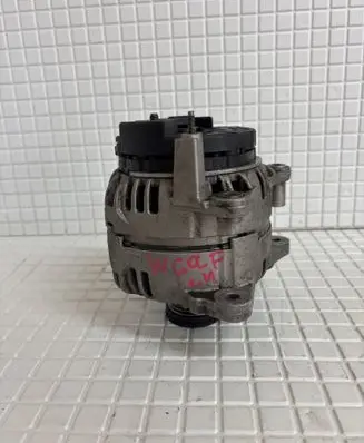 Volkswagen Golf VI Generator/alternator F00M145891