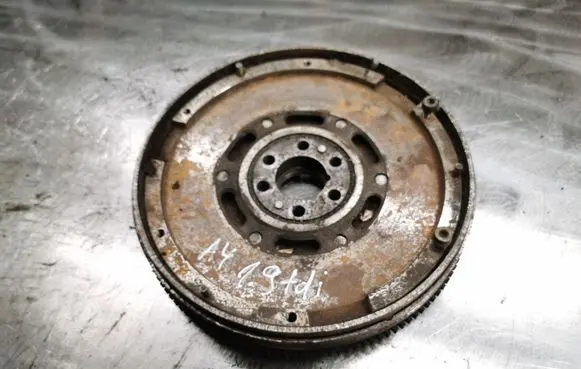Audi A4 S4 B5 8D Flywheel 41507510