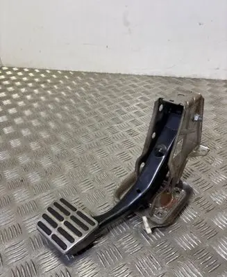 Volkswagen Golf VI Brake pedal 1K1723057AN