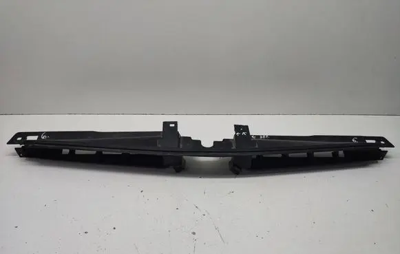Mercedes-Benz GLE W167 Front bumper mounting bracket A1678856203