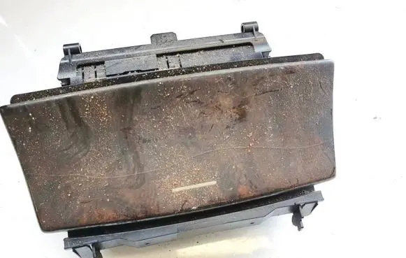 Car ashtray