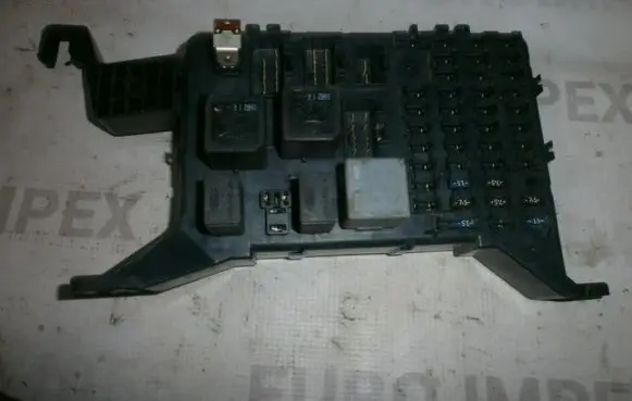 Ford Mondeo Mk III Comfort/convenience module 1s7t14a073ae