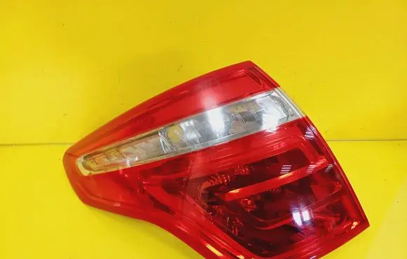 Citroen C4 I Picasso Rear/tail lights 9653647580
