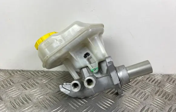 Jeep Grand Cherokee Master brake cylinder 26415800083