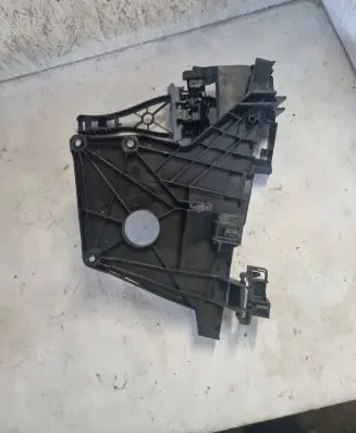 Volvo V70 Front door exterior handle/bracket 30661073
