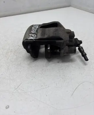 Volkswagen Golf Sportsvan Front brake caliper