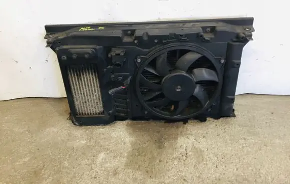 Peugeot 5008 Radiator set 