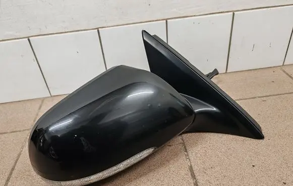 Honda Accord Front door electric wing mirror 