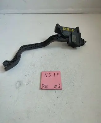 Fiat Doblo Accelerator throttle pedal 0281002413