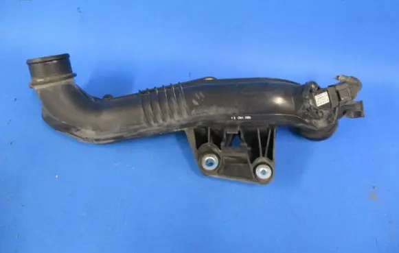Intercooler hose/pipe