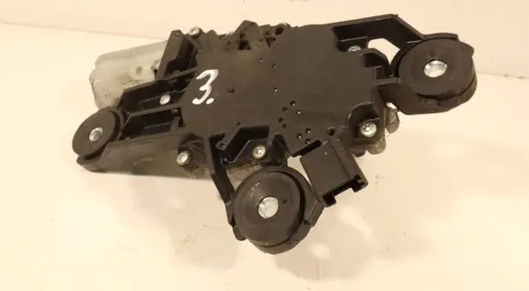 Ford Mondeo MK IV Rear window wiper motor 0390201839