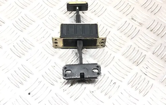 Mercedes-Benz S W220 Front door check strap stopper A2207200015 180700K14