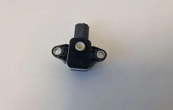 Volkswagen Polo V 6R Airbag deployment crash/impact sensor 1Q0955557