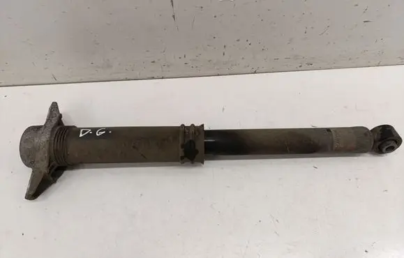 Nissan Qashqai J12 Rear shock absorber/damper 562106UA1B
