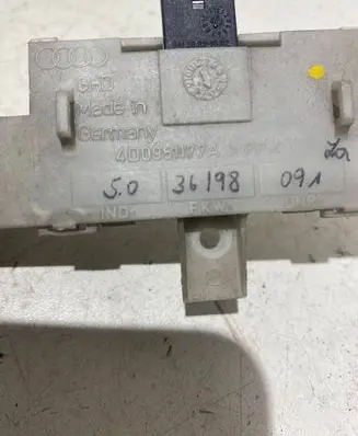 Audi A8 S8 D2 4D Alarm movement detector/sensor 4D0951177A 26198