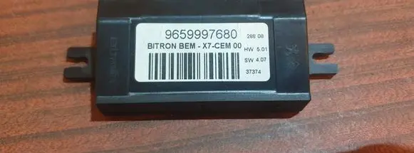 Citroen C5 Door control unit/module 9659997680