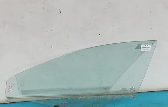 Hyundai Elantra Front door window glass four-door IMPRK1483242