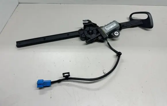Mercedes-Benz E W238 Seat belt adjustment motor A2058600282 308362899AG
